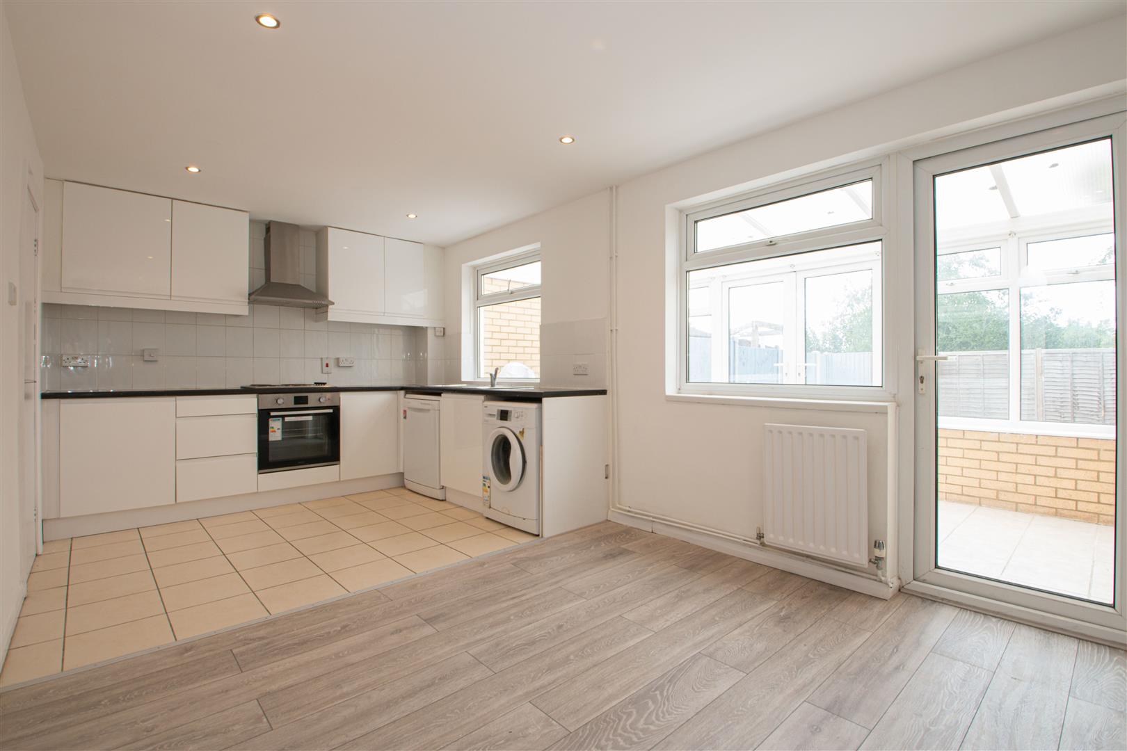 Mullen Avenue, Downs Barn, Milton Keynes
